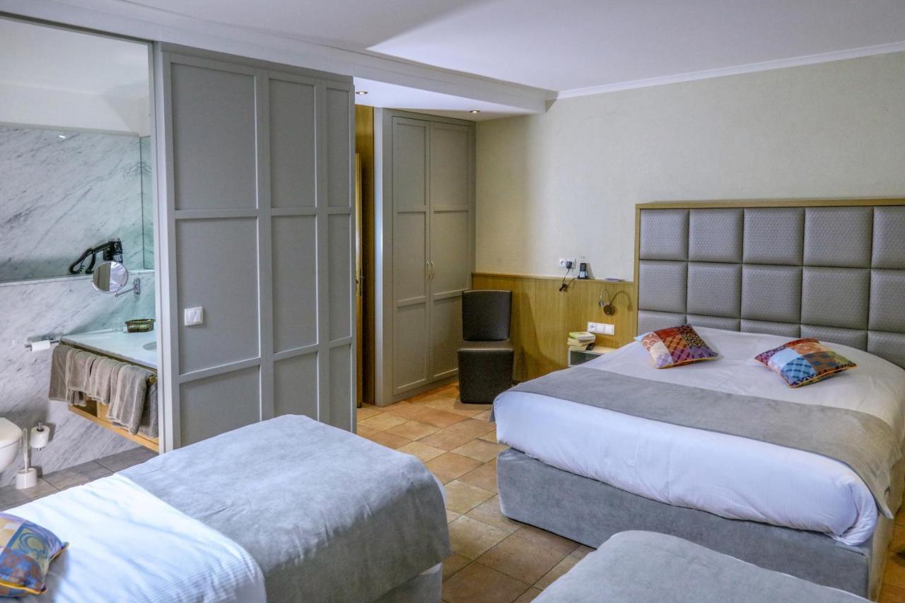 Logis Auberge Les Murets Hotel Restaurant Spa Chandolas Exterior photo