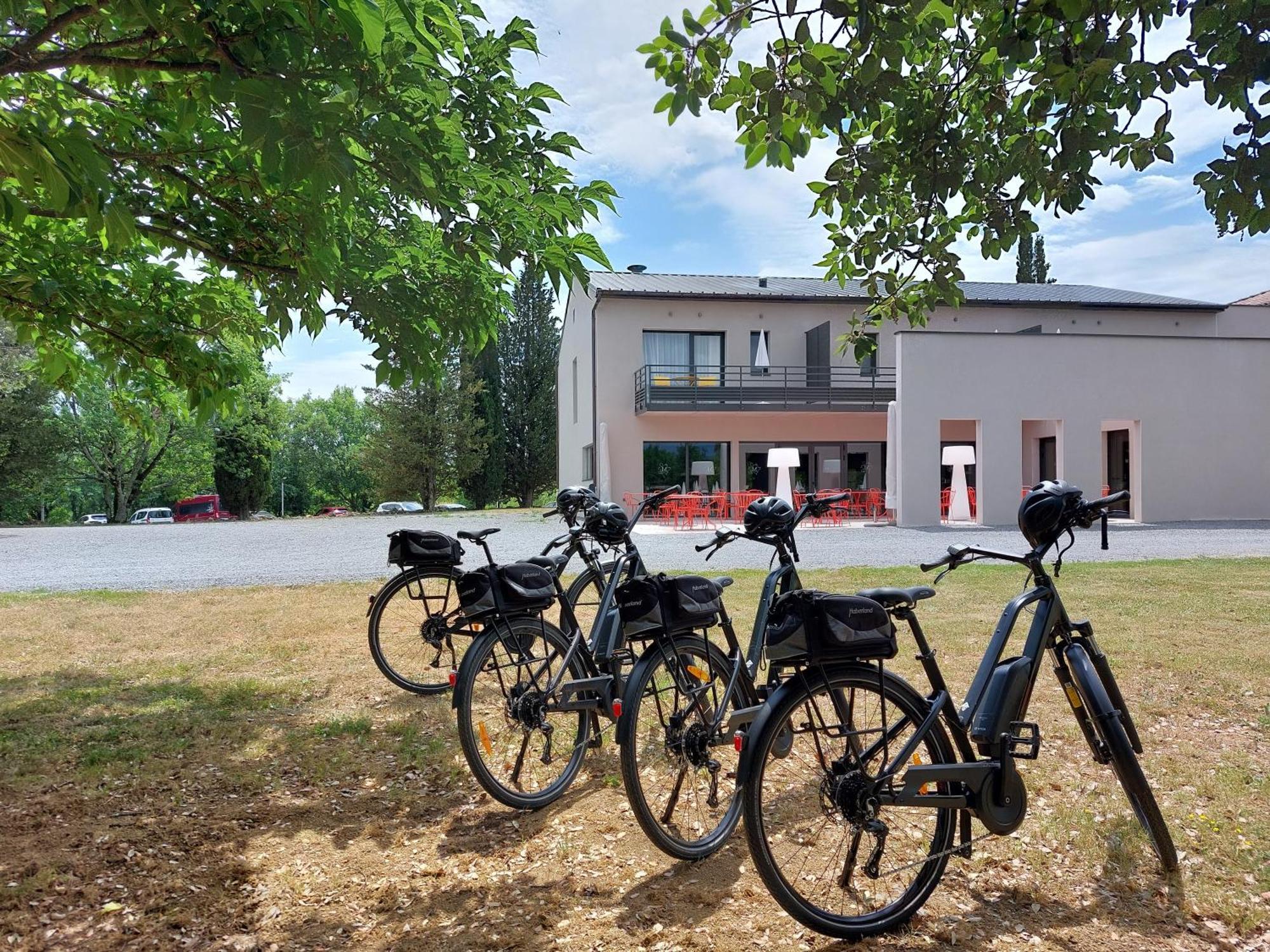 Logis Auberge Les Murets Hotel Restaurant Spa Chandolas Exterior photo