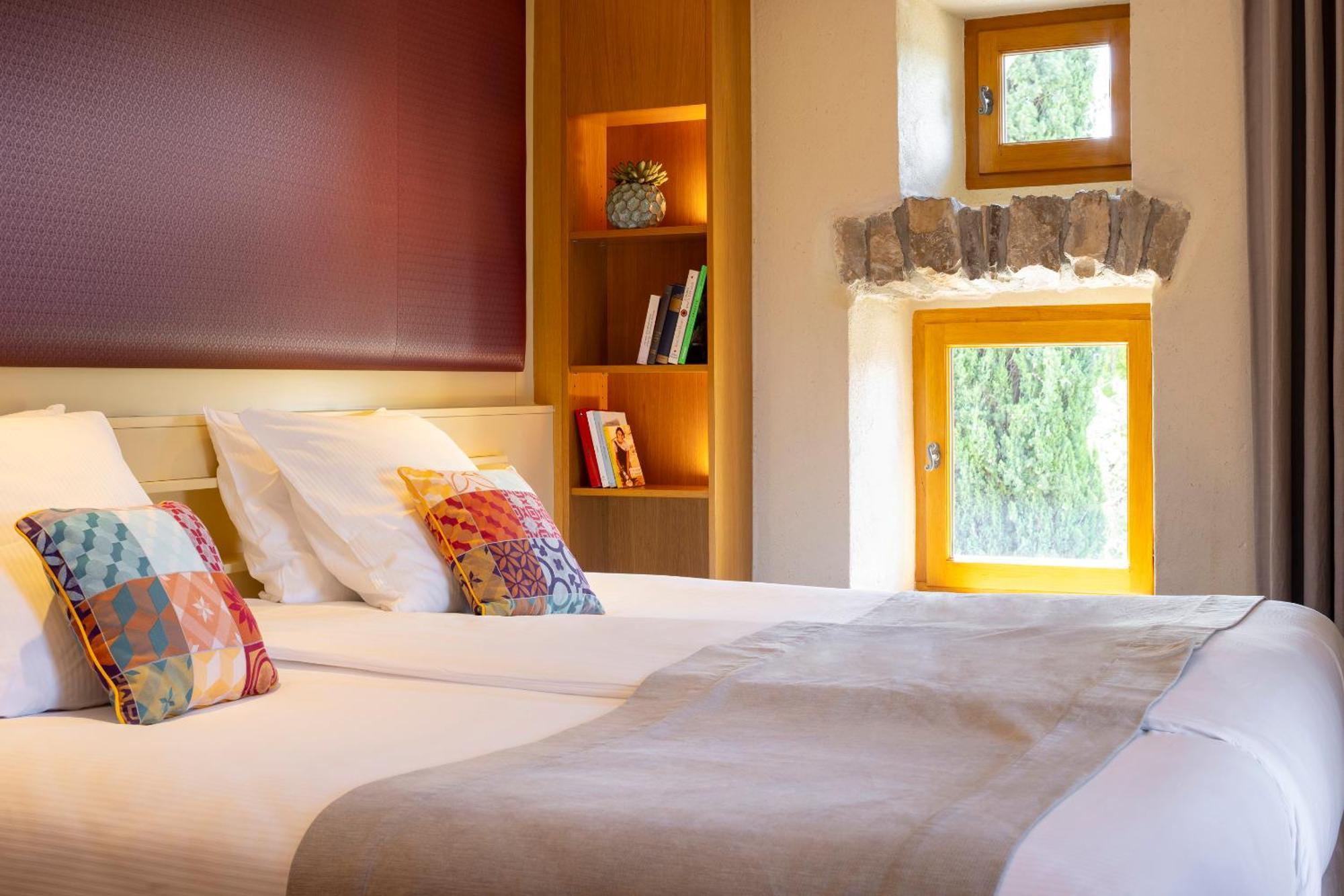 Logis Auberge Les Murets Hotel Restaurant Spa Chandolas Exterior photo